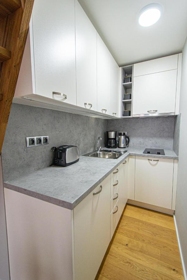 Main Train Station Apartment Close To The The Main Square! Prague Extérieur photo